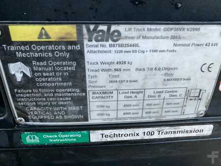 Diesel heftrucks 2013  Yale GDP35VX V2995 (9)