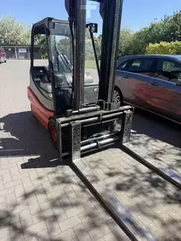 Electric - 4 wheels 2000  Linde E30-02 (3)