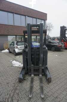Schubmaststapler 2020  Linde R 14 B  -01 (2)
