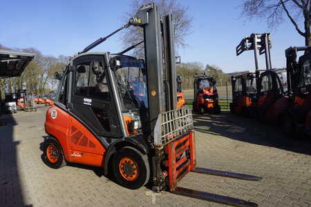 Gaffeltruck til containerhandtering 2011  Linde H 50T-01 - 6.300mm Triplex (4)