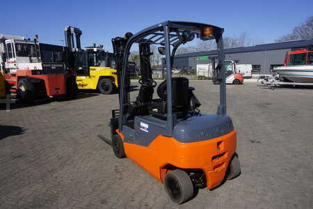El Truck - 4-hjul 2017  Toyota 8FBM16T - 2017er (5)