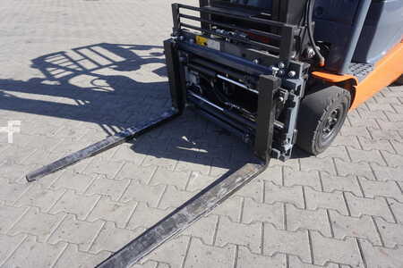 El Truck - 4-hjul 2017  Toyota 8FBM16T - 2017er (9)