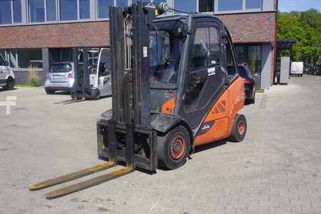 Diesel Forklifts 2016  Linde H 30D-02 - Triplex (1)