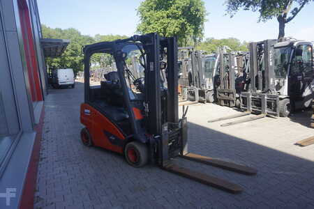 Gas truck 2020  Linde H 20T-01 - Triplex - 5.900 Stunden (11)