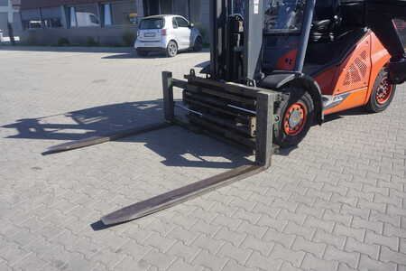 Diesel heftrucks 2019  Linde H 40D-02 - Nur 1.642 Stunden (13)