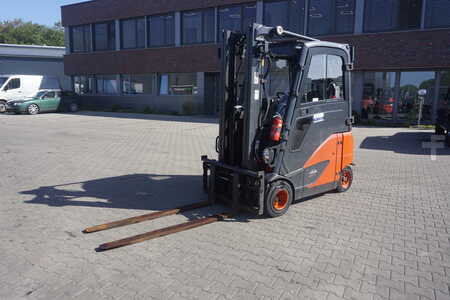 Eléctrica de 4 ruedas 2019  Linde E 20PH-02 - Triplex - 2024er Batterie (1)