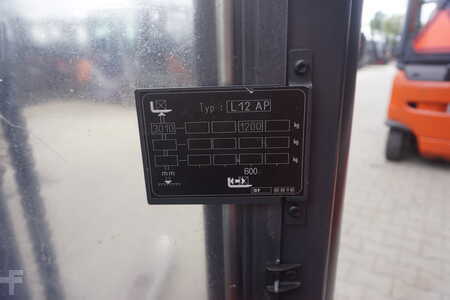 Hochhubwagen 2017  Linde L 12AP - Nur 1.143 Stunden (3)