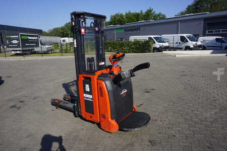 Hochhubwagen 2017  Linde L 12L AP - Triplex - 810 Stunden (9)