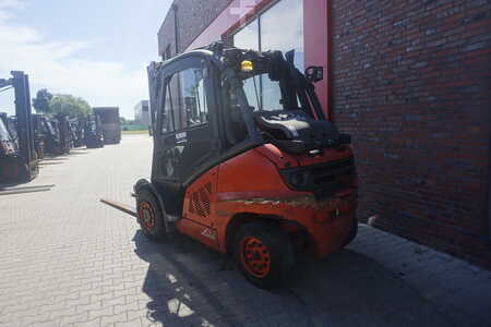 Treibgasstapler 2008  Linde H 40T (4)