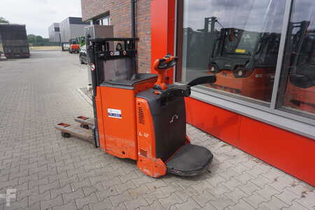 Hochhubwagen 2014  Linde L 12L AP (3)