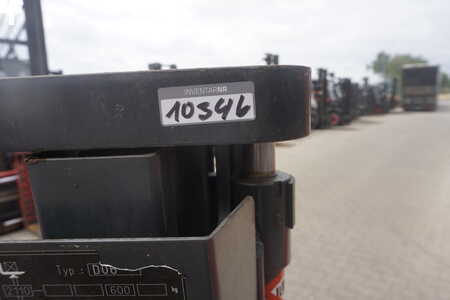 Pallestabler 2015  Linde D 06 - Nur 1.189 Stunden (2)