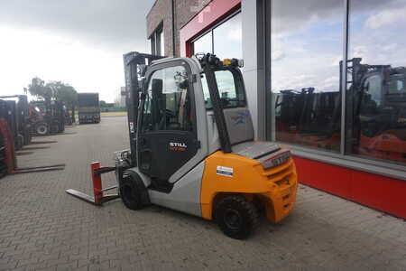 Carrelli elevatori diesel 2018  Still RX 70-35H - Nur 2.020 Stunden (3)