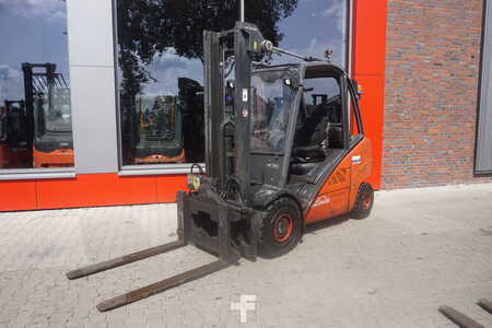 Dieselový VZV 2010  Linde H 35D-01 - Drehgerät (1)