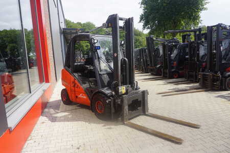 Dieselový VZV 2010  Linde H 35D-01 - Drehgerät (11)