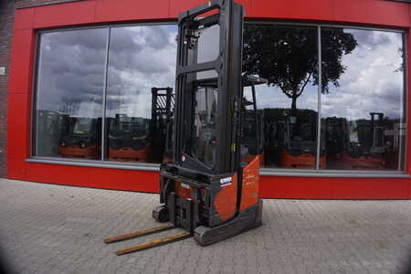 Retráctil 2007  Linde R 16X - 6.070 Stunden (1)