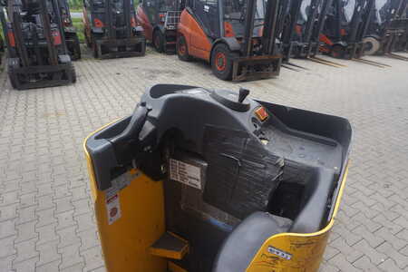 Pallet Trucks Sit-Down 2013  Jungheinrich ESE 120 - 3.371 Stunden (6)
