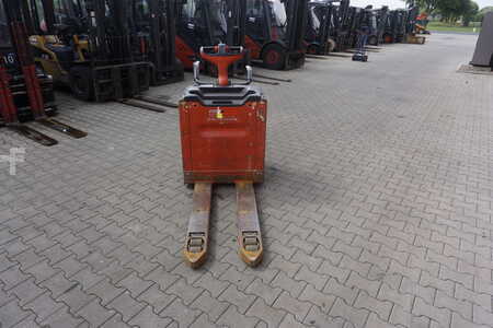 Stapelaars met staplatform  Linde T 20AP (2)