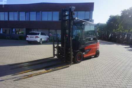 Elektro čtyřkolový VZV 2020  Linde E 40HL-01/600 - 2020er (1)