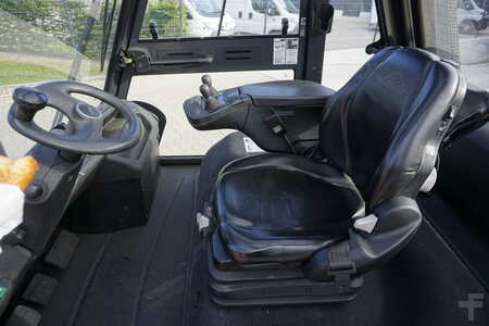 Chariots élévateurs diesel 2015  Linde H 80 -02 /1100 (6)