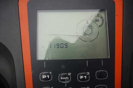 Horisontaalinen ordreplukker 2018  Linde V 10-02 - Nur 1.190 Stunden (2)