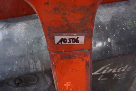 Wózek wysokiego podnoszenia 2011  Linde L 16 - 2.352 Betriebsstunden (2)