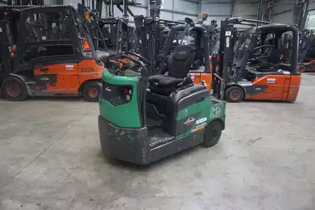 Tractor de arrastre 2021  Linde P 60 (1)