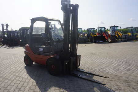 Dieselový VZV 2000  Linde H 30D-03 (2)
