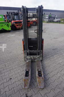 Wózek wysokiego podnoszenia 2011  Linde L 20 I (11)