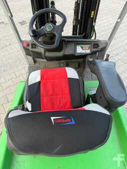 Elektro tříkolové VZV 2013  BT B 320 (6)