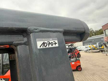 Nestekaasutrukki 2011  Toyota 02-7 FG 35 (4)