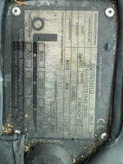 Containerhanterare  Unicarriers 3,2 Tonner - Nur 2350 Stunden (8)