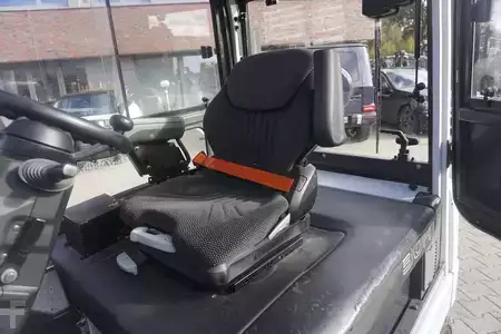 Elektro čtyřkolový VZV 2018  Unicarriers G1Q2L30Q - Triplex - 827 Stunden (10)