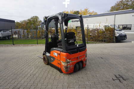 Elektro tříkolové VZV 2018  Linde E 15-02 - 2018er (13)