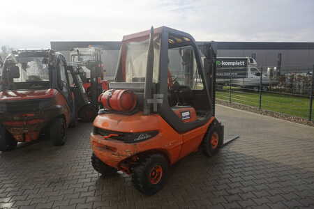 Chariots élévateurs GPL 1994  Linde H 25T - 3.747 Stunden (2)