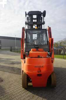 Elektrisk- 4 hjul 2018  Mora EP 160 R  Nur 552 h , Triplex 9500 mm (13)