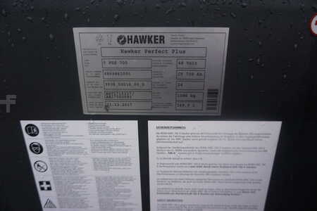 Sähkö - 4 pyör 2018  Linde E 16 PH 02 (11)