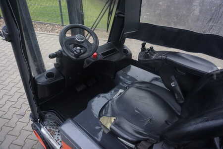 Sähkö - 4 pyör 2018  Linde E 16 PH 02 (13)