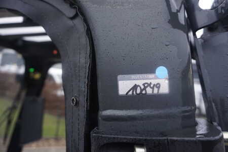 Sähkö - 4 pyör 2018  Linde E 16 PH 02 (2)