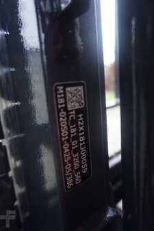 Sähkö - 4 pyör 2018  Linde E 16 PH 02 (9)