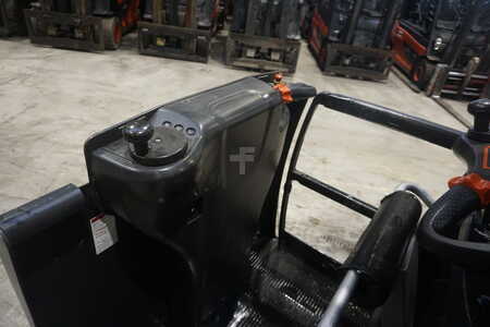 Vertical order pickers 2018  Linde V 11 - Kommissionierer (7)