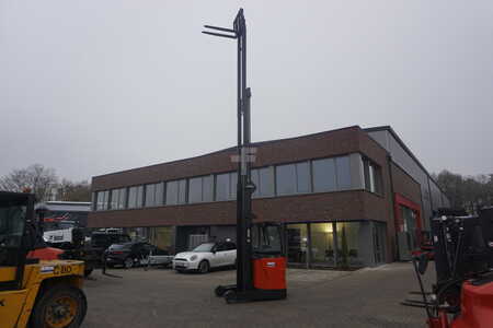 Reach Truck 2015  Linde R 16-01 - 8.295mm (7)