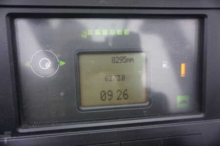 Reach Truck 2015  Linde R 16-01 - 8.295mm (9)