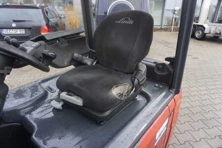 Chariots porte-conteneurs 2019  Linde E 16L-02 - Nur 4.069 Stunden (11)