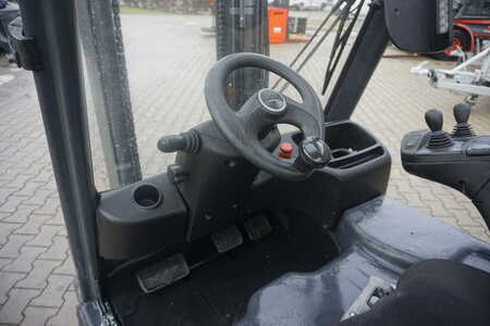 Chariots porte-conteneurs 2019  Linde E 16L-02 - Nur 4.069 Stunden (4)