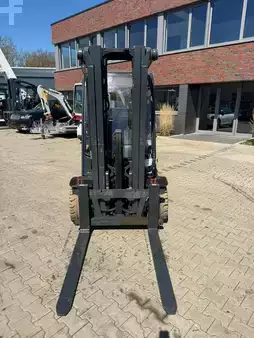 Electric - 4 wheels 2023  Linde E 35 L , Demogerät (2)