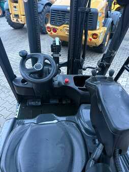 Electric - 3 wheels 2020  Linde E 14 EVO (7)