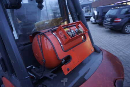 Gázüzemű targoncák 2022  Linde H 35T-01 - 2022er (7)