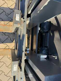 Elektro čtyřkolový VZV 2023  Linde E 45 HL -01 / 600 (6)