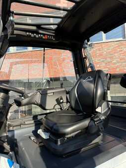 Elektro čtyřkolový VZV 2023  Linde E 45 HL -01 / 600 (9)