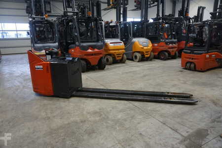 Container Handlers - Linde T 20SP - Nur 678 Betriebsstunden (7)